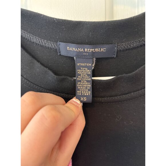 Banana Republic Black Sleeveless Stretch Dress With Button Back Detail XS - Picture 3 of 4